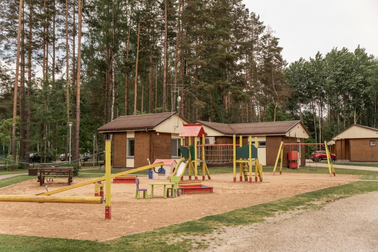 Camping & Camper Place Pasvalys Exterior foto